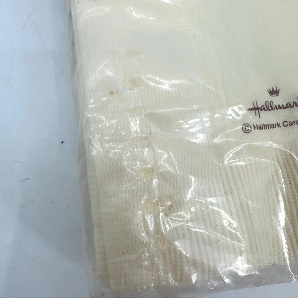 VTG Hallmark Paper Napkins New in Package Thanksgiving Turkey Print 16 Ct - READ